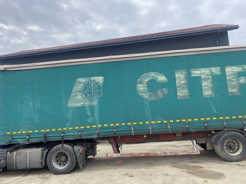 Semiremorca marca Samro Franta